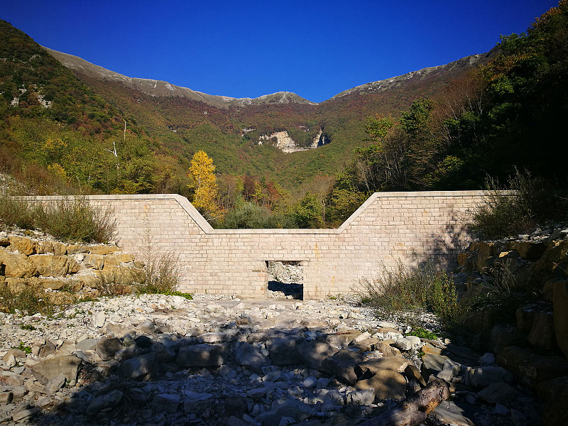 MANUTENZIONE STRAORDINARIA PER INTERVENTI DI REGIMAZIONE IDRAULICA SUL TORRENTE TENETRA IN COMUNE DI CANTIANO (PU)